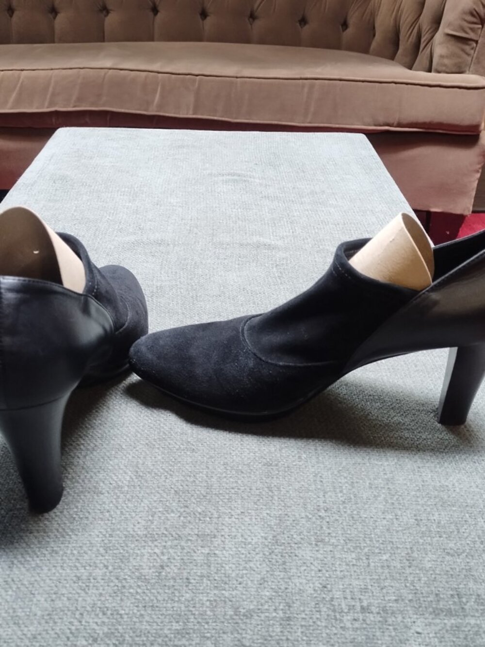 Aquatalia | Black Suede Dress Heels